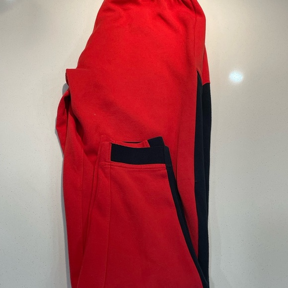 Nike size M track pants. Supreme Hoops basketball uniform. Brand new. - Picture 3 of 3